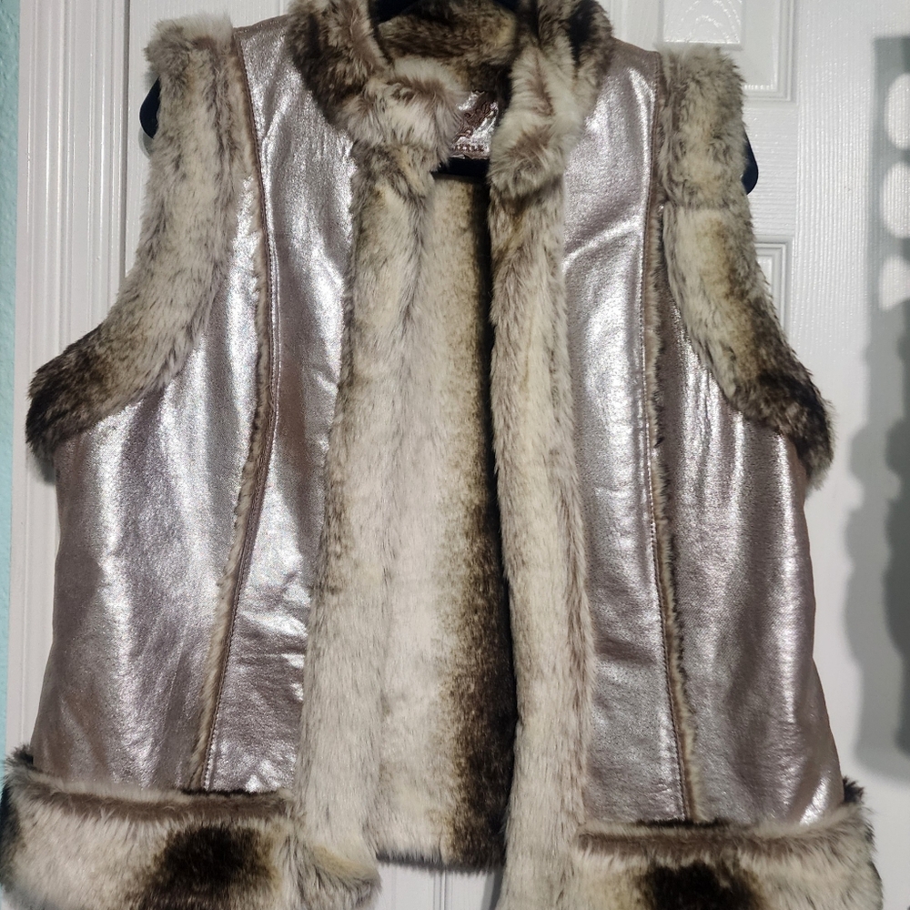 Faux Fur lined metallic vest (L?)